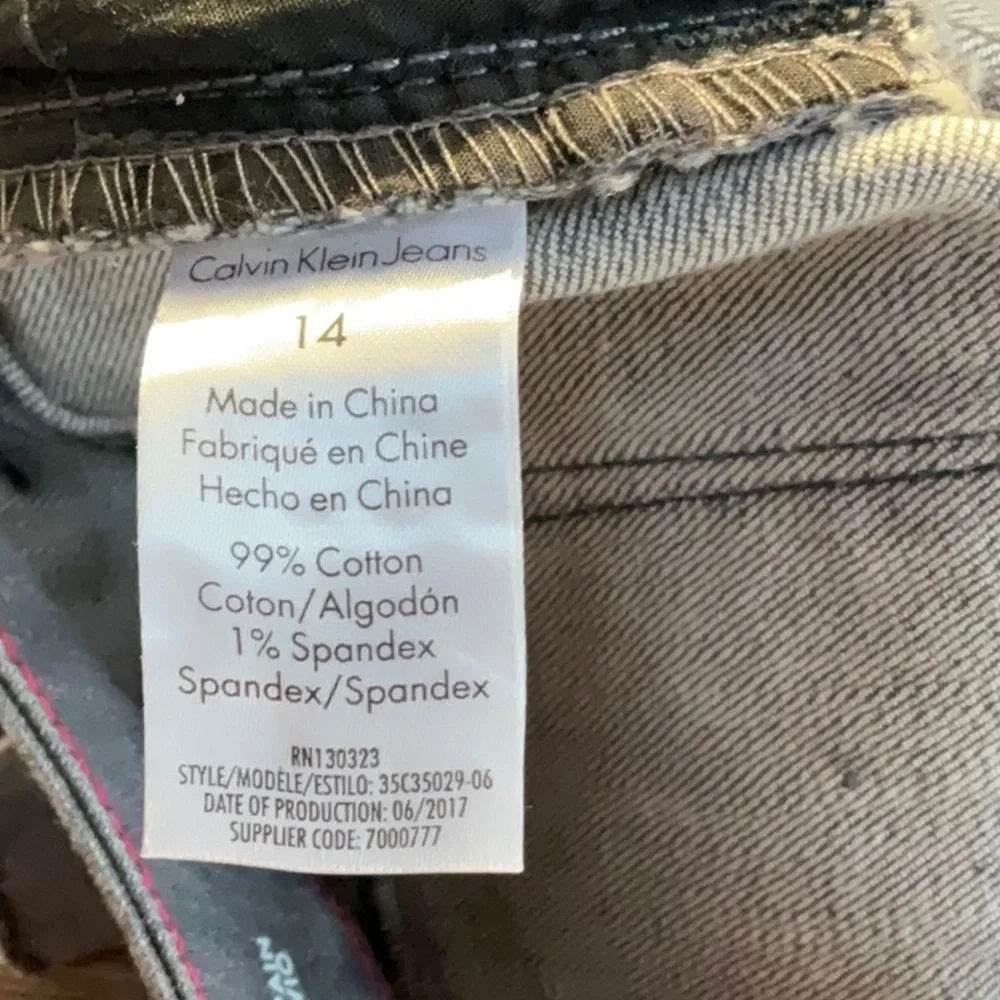 Calvin Klein jeans skirt - Picture 11 of 11